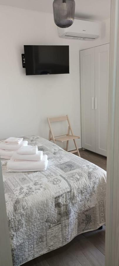 Casa Marta Apartment Enas ภายนอก รูปภาพ