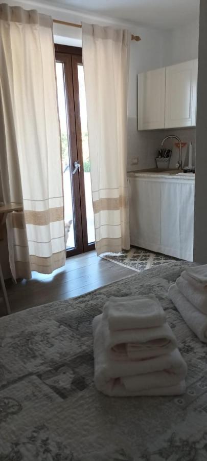 Casa Marta Apartment Enas ภายนอก รูปภาพ